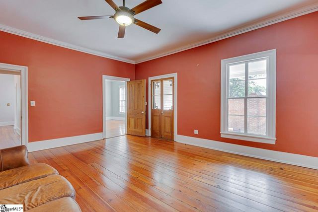 522 Cleveland Street, Greenville, SC 29601