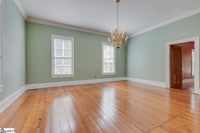 522 Cleveland Street, Greenville, SC 29601