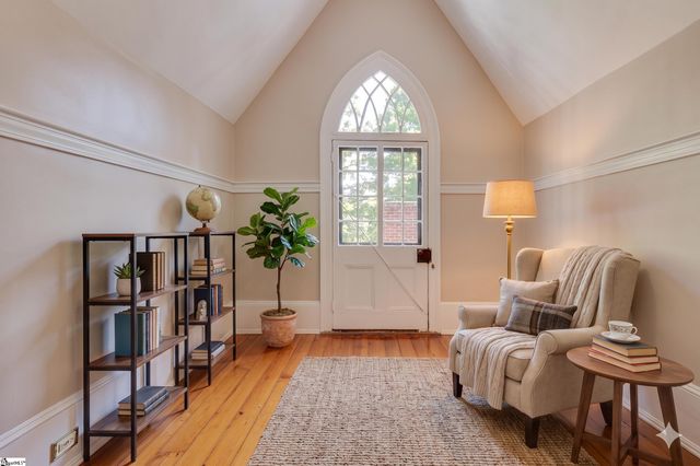 522 Cleveland Street, Greenville, SC 29601