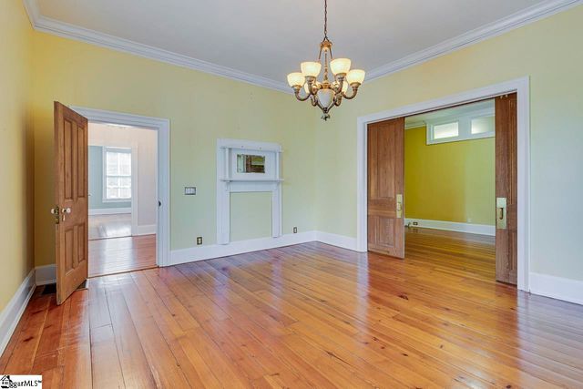 522 Cleveland Street, Greenville, SC 29601