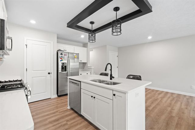 1182 Freshfield Drive, Byron Center, MI 49315