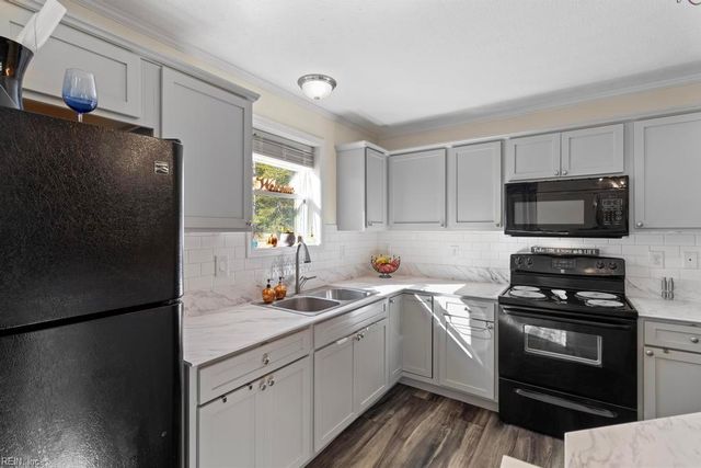 3412 Woodstock RD, Gloucester, VA 23061