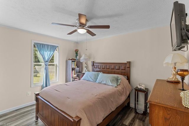 3412 Woodstock RD, Gloucester, VA 23061