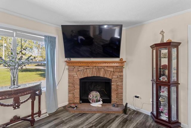 3412 Woodstock RD, Gloucester, VA 23061