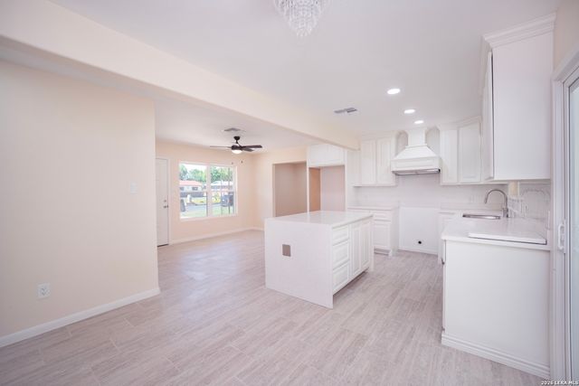 1623 Kendalia Ave., San Antonio, TX 78224