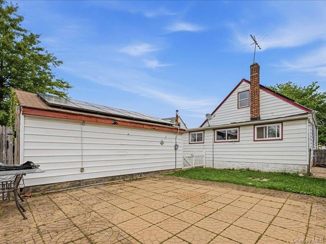 98 Lincoln Street, Elmont, NY 11003