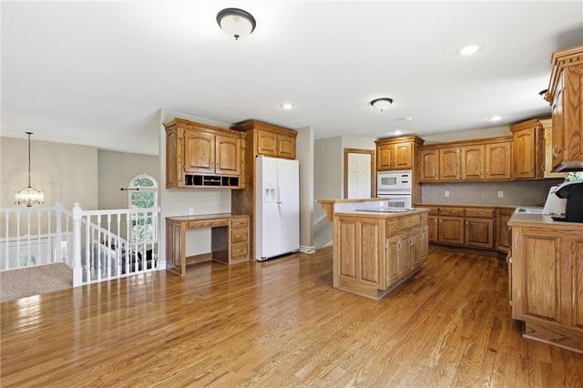 28918 Hala Lane, Harrisonville, MO 64701