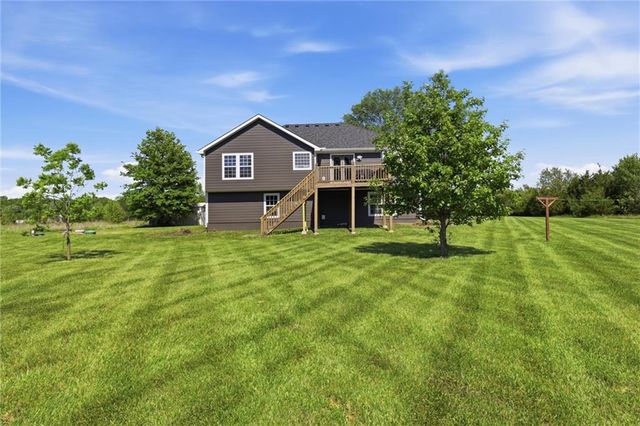 28918 Hala Lane, Harrisonville, MO 64701