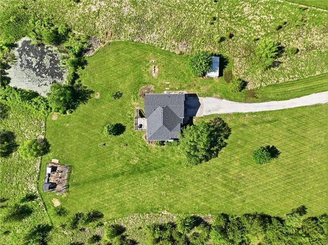 28918 Hala Lane, Harrisonville, MO 64701