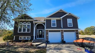 28918 Hala Lane, Harrisonville, MO 64701