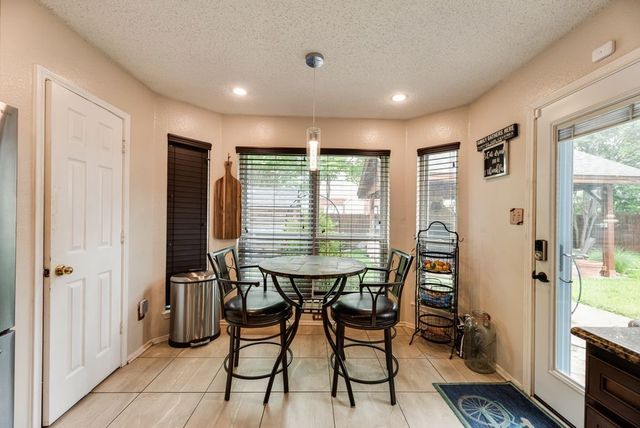 808 Chancellorsville Parkway, Grand Prairie, TX 75052