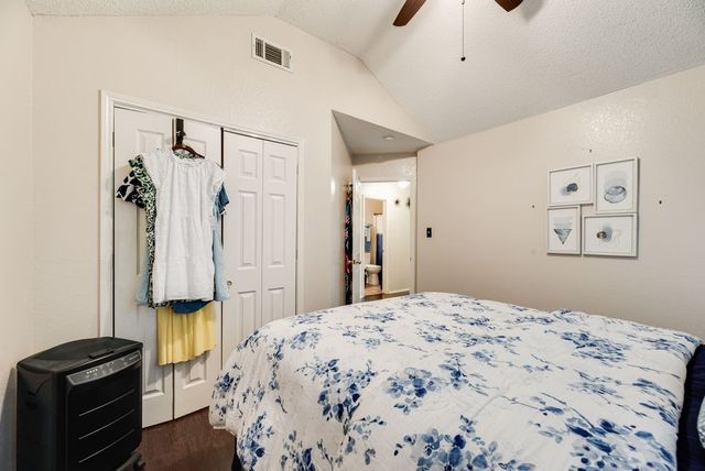 808 Chancellorsville Parkway, Grand Prairie, TX 75052