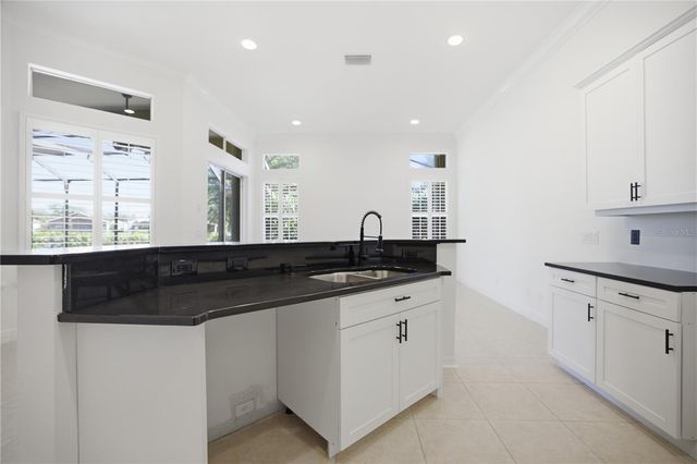 6507 41ST COURT E, Sarasota, FL 34243