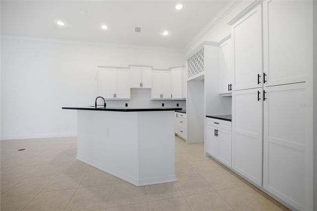 6507 41ST COURT E, Sarasota, FL 34243