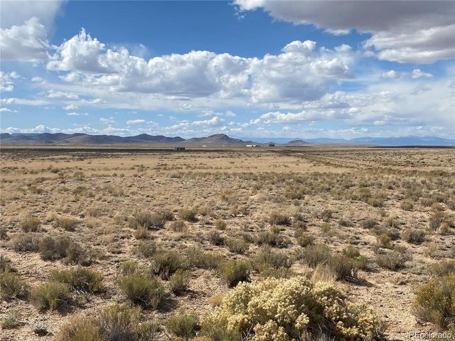 9 Hopi St., Blanca, CO 81123