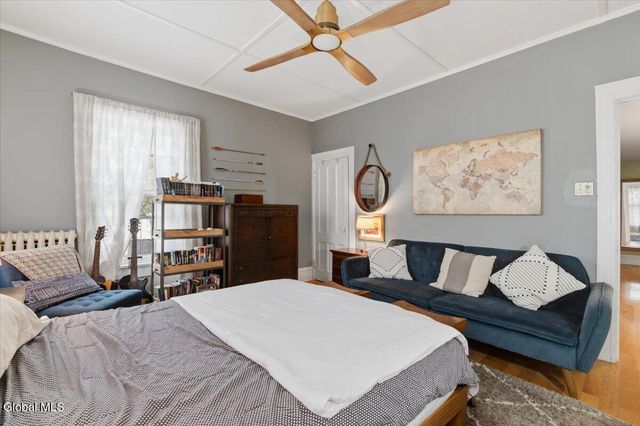 278 Ballston Avenue, Saratoga Springs, NY 12866