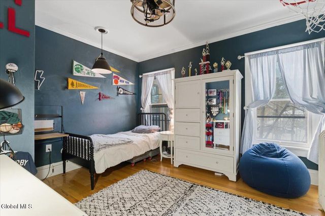 278 Ballston Avenue, Saratoga Springs, NY 12866