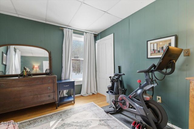 278 Ballston Avenue, Saratoga Springs, NY 12866