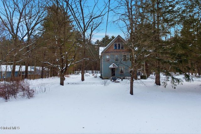 278 Ballston Avenue, Saratoga Springs, NY 12866