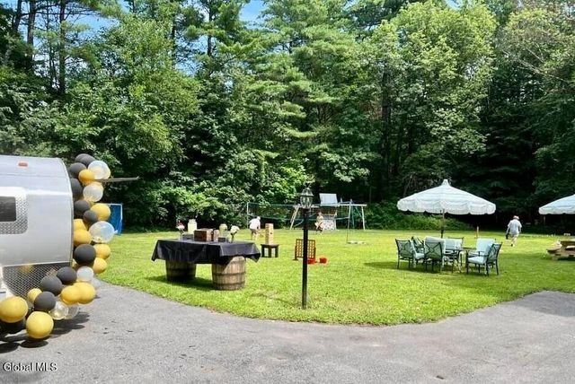 278 Ballston Avenue, Saratoga Springs, NY 12866