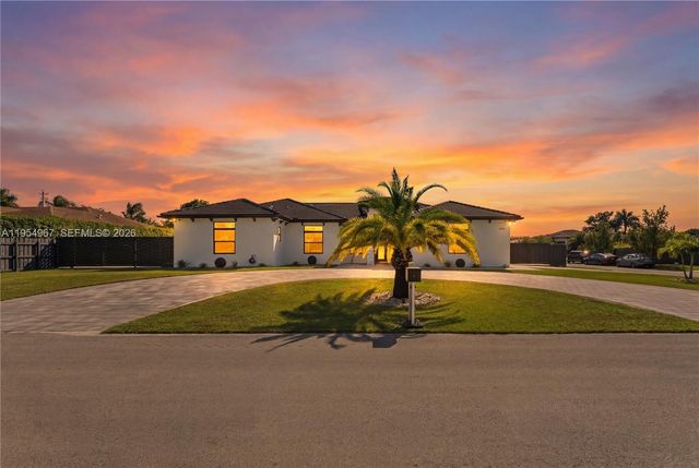 1410 NW 19th St, Homestead, FL 33030