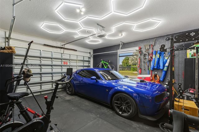 1410 NW 19th St, Homestead, FL 33030