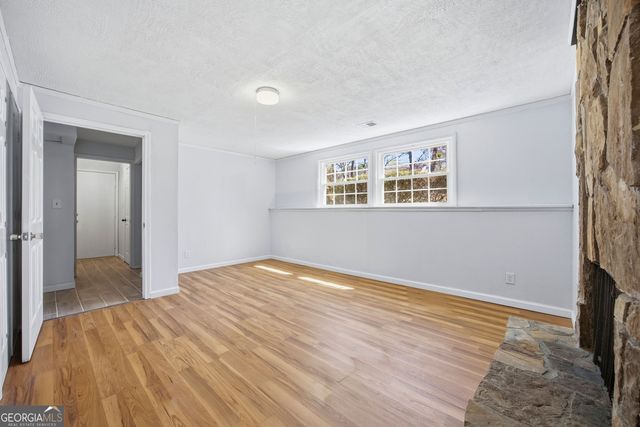 894 Traymore Drive, Norcross, GA 30093