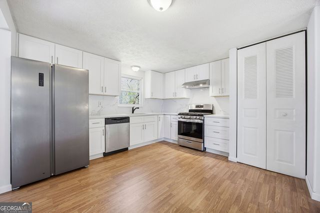 894 Traymore Drive, Norcross, GA 30093