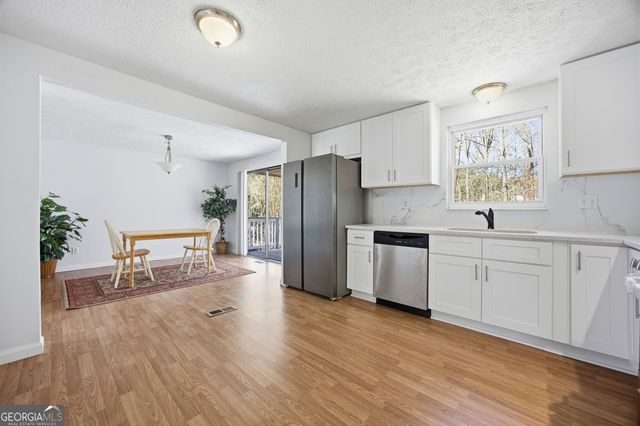 894 Traymore Drive, Norcross, GA 30093