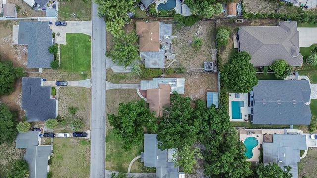 4306 S HUBERT AVENUE, Tampa, FL 33611