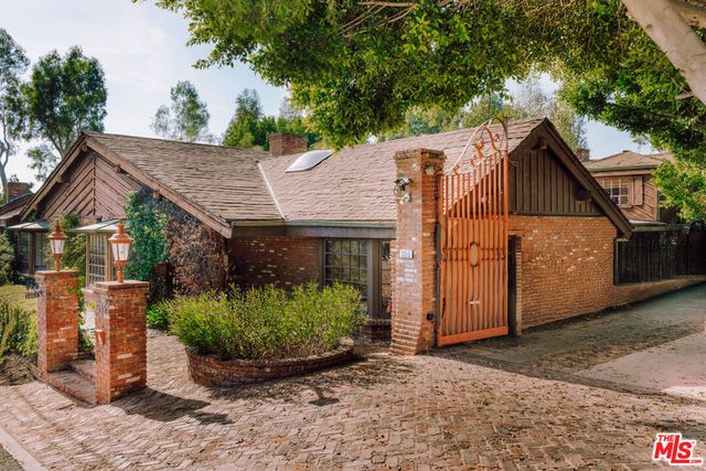 1355 Beverly Estates Drive, Beverly Hills, CA 90210