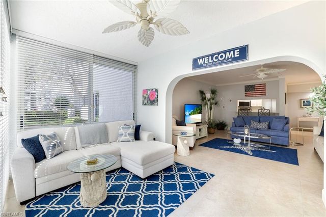 5801 Glencove DR 503, Naples, FL 34108