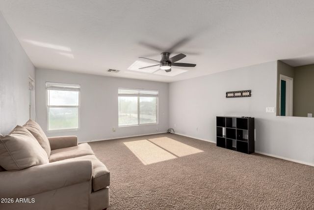 1491 E ROLLS Road, San Tan Valley, AZ 85143