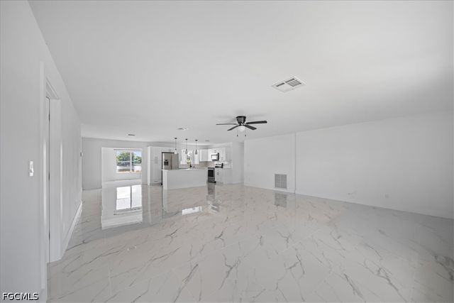 14 Richmond AVE N, Lehigh Acres, FL 33936