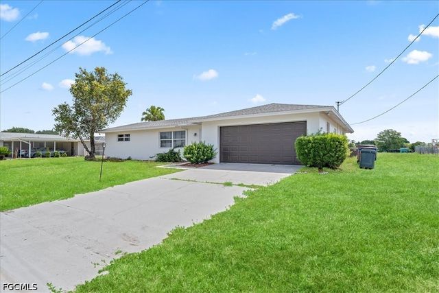 14 Richmond AVE N, Lehigh Acres, FL 33936