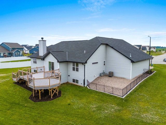 1997 DOBBY STREET, De Pere, WI 54115