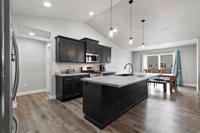 1997 DOBBY STREET, De Pere, WI 54115