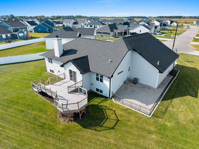 1997 DOBBY STREET, De Pere, WI 54115