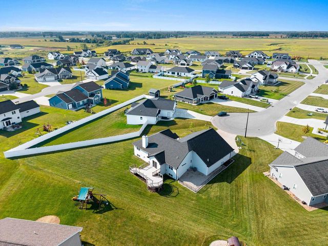 1997 DOBBY STREET, De Pere, WI 54115