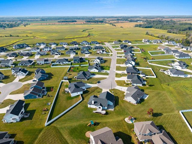 1997 DOBBY STREET, De Pere, WI 54115