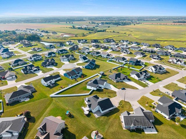 1997 DOBBY STREET, De Pere, WI 54115