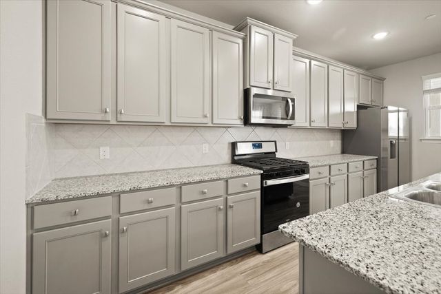 3901 Hometown Boulevard, Forney, TX 75126