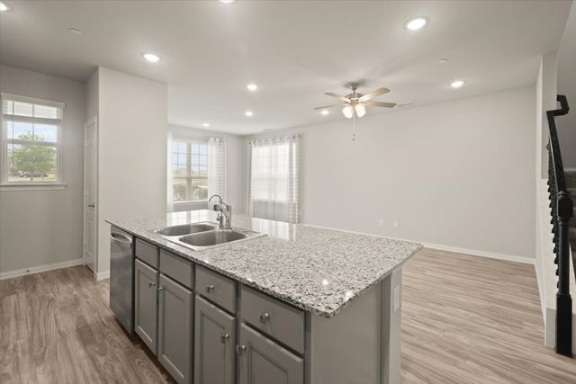 3901 Hometown Boulevard, Forney, TX 75126