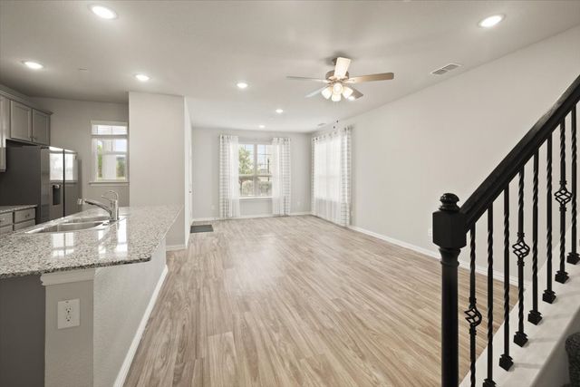 3901 Hometown Boulevard, Forney, TX 75126