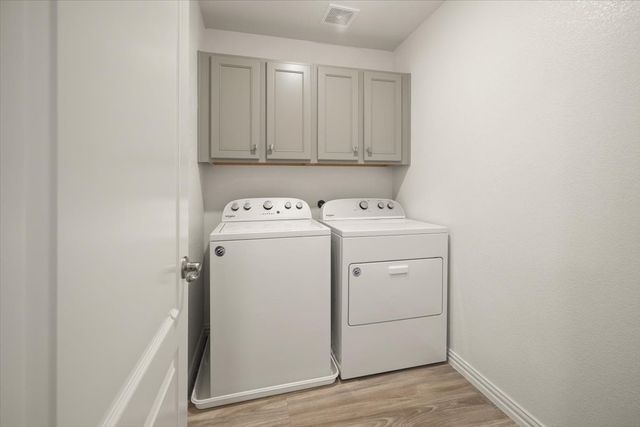 3901 Hometown Boulevard, Forney, TX 75126