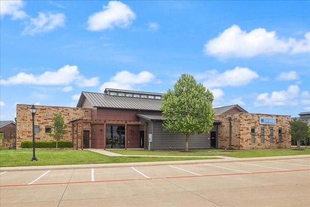 3901 Hometown Boulevard, Forney, TX 75126