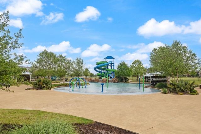 3901 Hometown Boulevard, Forney, TX 75126
