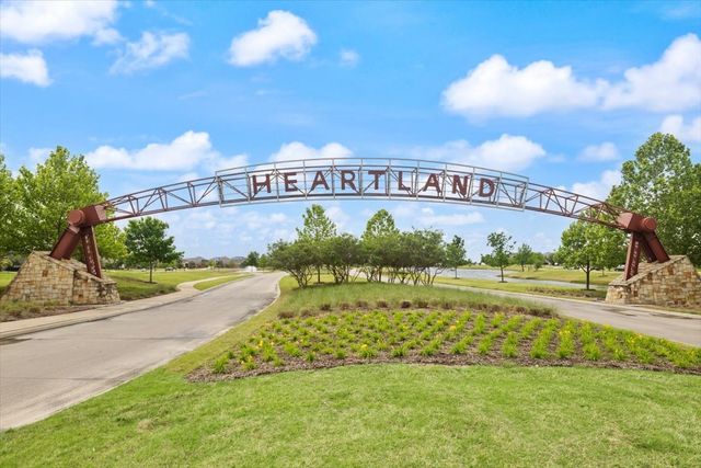 3901 Hometown Boulevard, Forney, TX 75126