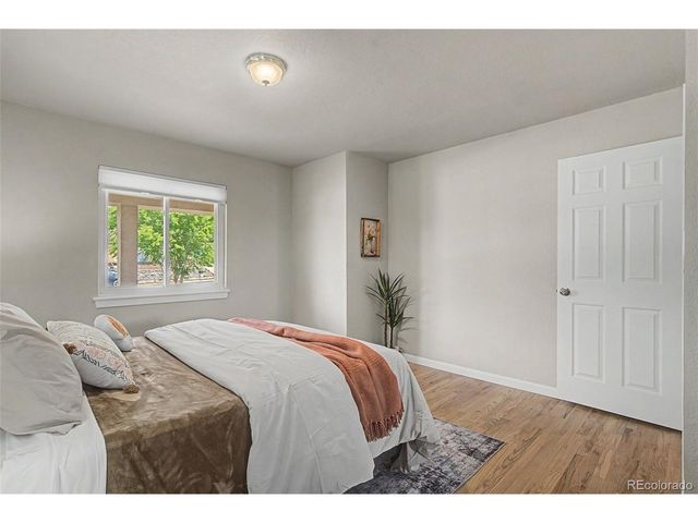 29 N Garland Ave, Colorado Springs, CO 80909