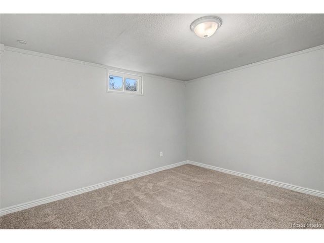 29 N Garland Ave, Colorado Springs, CO 80909